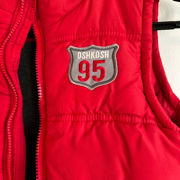 Oshkosh Puffer Vest - Picture 2 of 6